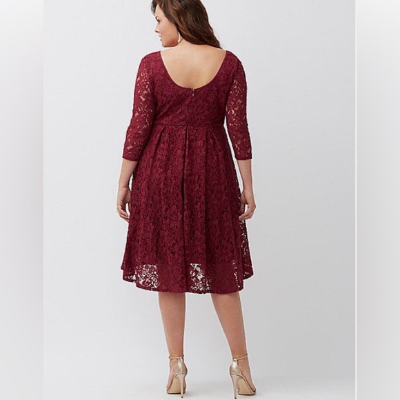22W Lane Bryant Fit and Flare Lace Illusion Dress with High-Low Hemline - Picture 3 of 17